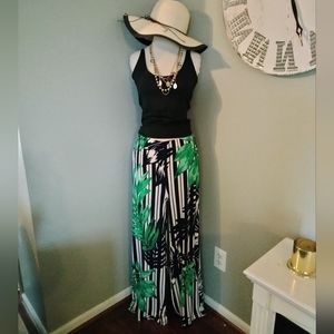 Women's Travelers Chico's Boho Wide Leg Pants Size 1 (8)